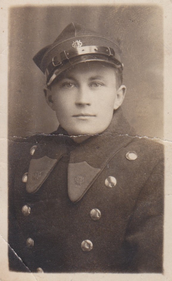 Portrait of a man in uniform